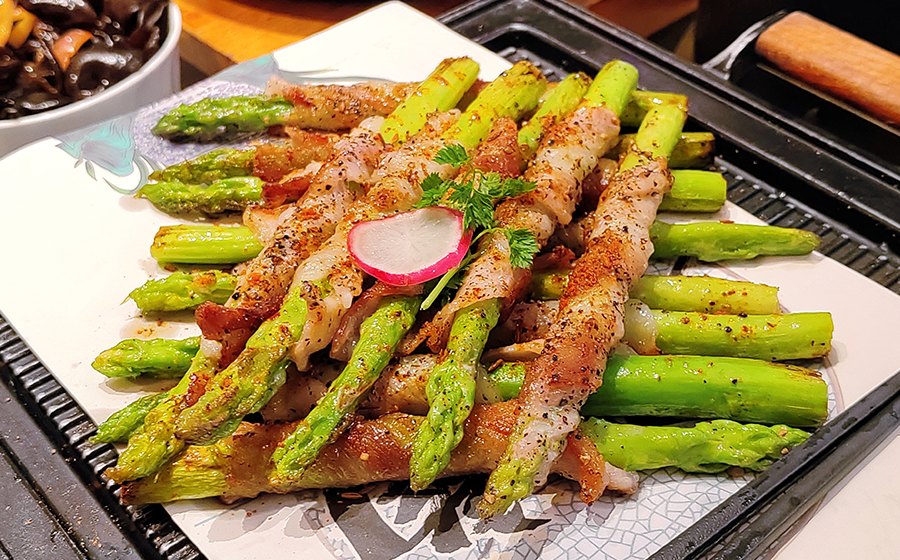 Illustrated preview for Crispy Prosciutto-Wrapped Asparagus