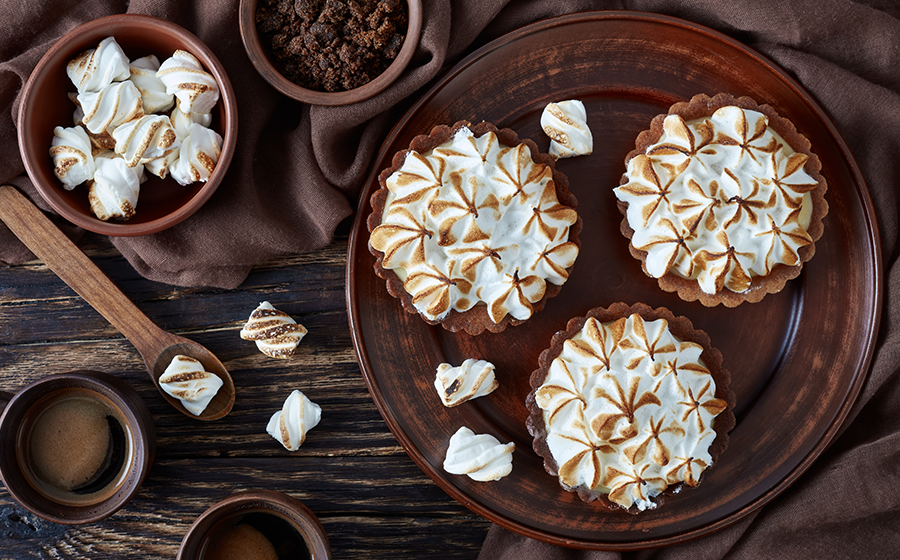Illustrated preview for S’mores Tarts